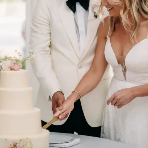 wedding cake cutting at The Allan House